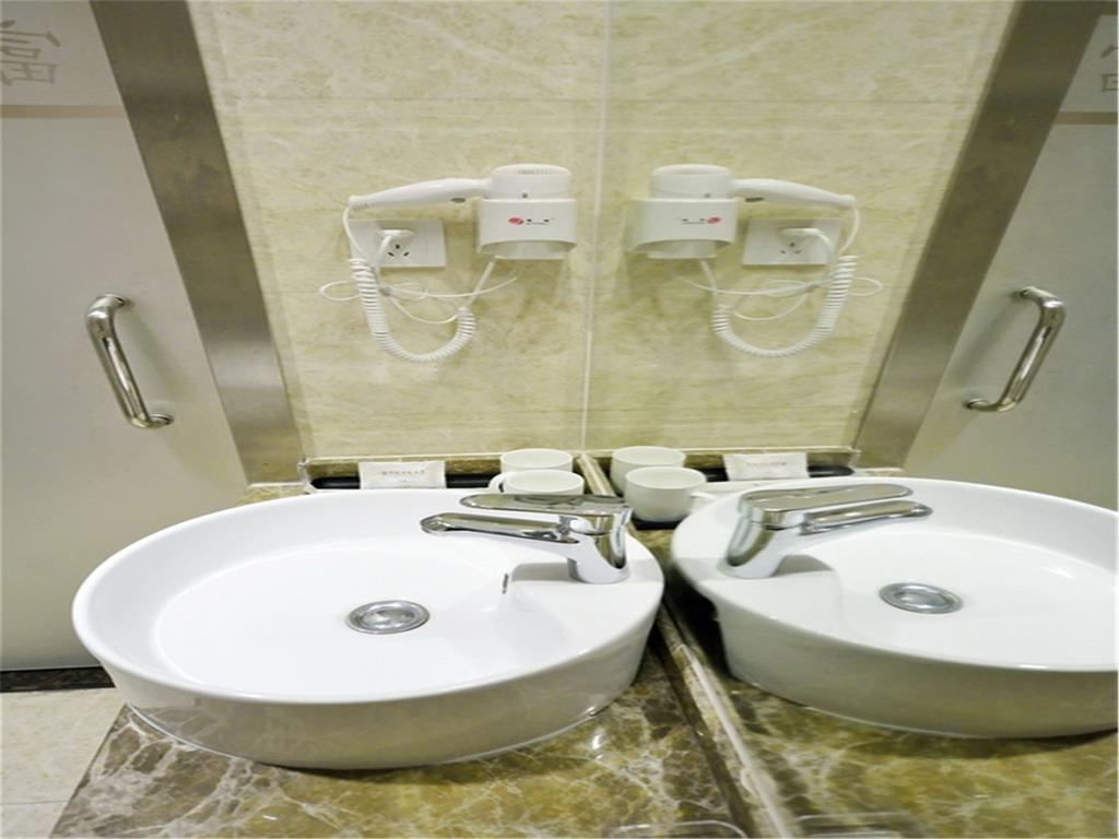 Fucheng Business Hotel Guangzhou Eksteriør billede